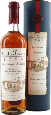 Bouteille de spiritueux : 1796 Antiguo de Solera de la marque Santa Teresa