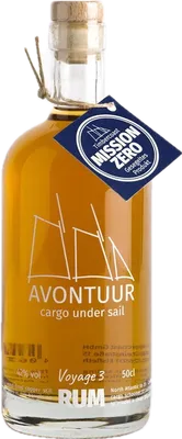 Bouteille de spiritueux : Signature Rum de la marque Avontuur