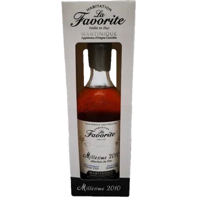 Bouteille de spiritueux : Millésime de la marque La Favorite
