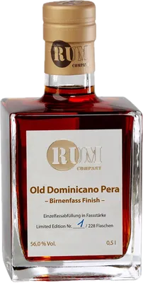 Bouteille de spiritueux : Old Dominicano Pera de la marque Rum Company