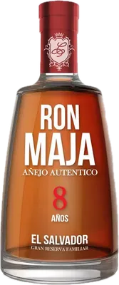Bouteille de spiritueux : 8 ans de la marque Maja