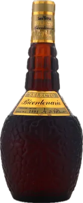 Bouteille de spiritueux : Selecto Bicentenario de la marque Santa Teresa
