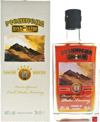 Bouteille de spiritueux : Pichincha Ron-Rum de la marque F&G SRL