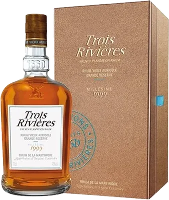 Bouteille de spiritueux : Millésime de la marque Trois Rivières