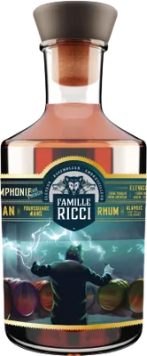 Bouteille de spiritueux : Cask Strength de la marque Famille Ricci