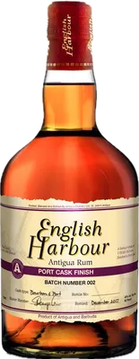 Bouteille de spiritueux : Port Cask de la marque The Antigua Distillery