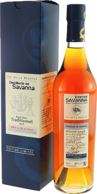 Bouteille de spiritueux : Intense de la marque Savanna