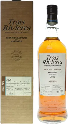 Bouteille de spiritueux : Single Cask de la marque Trois Rivières