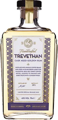 Bouteille de spiritueux : Cask Aged Golden Rum de la marque Trevethan