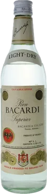 Bouteille de spiritueux : Ron Superior Silver Label '67 de la marque Bacardi