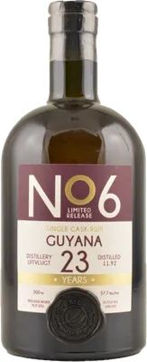 Bouteille de spiritueux : No6 Guyana de la marque Uitvlugt
