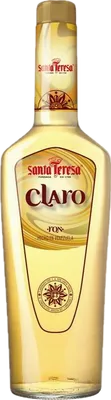 Bouteille de spiritueux : Claro de la marque Santa Teresa