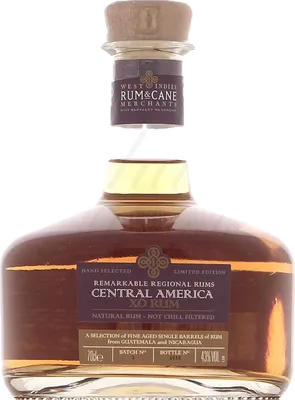 Bouteille de spiritueux : Central America XO de la marque Rum & Cane