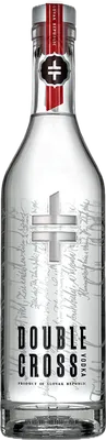 Bouteille de spiritueux : Double Cross Vodka de la marque Double Cross