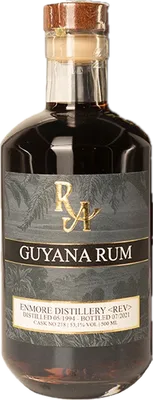 Bouteille de spiritueux : Guyana Rum de la marque Rum Artesanal