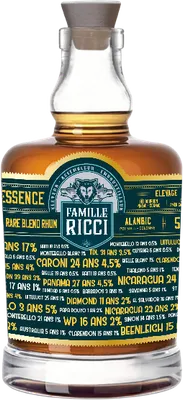 Bouteille de spiritueux : Quintessence 2022 de la marque Famille Ricci