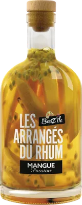 Bouteille de spiritueux : Les Arrangés Du Rhum Mangue Passion de la marque Breiz’île