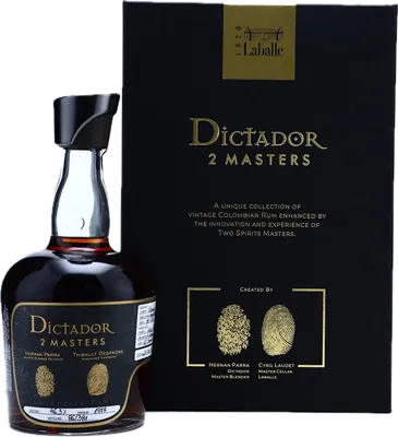 Bouteille de spiritueux : 2 Masters Despagne 1977 de la marque Dictador