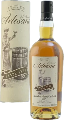 Bouteille de spiritueux : Panama Oloroso Sherry Cask de la marque El Ron del Artesano
