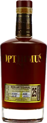 Bouteille de spiritueux : Ron Artesanal de la marque Opthimus