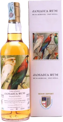 Bouteille de spiritueux : Jamaica Rum de la marque Monymusk