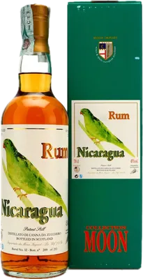 Bouteille de spiritueux : Rum Nicaragua de la marque Moon Import