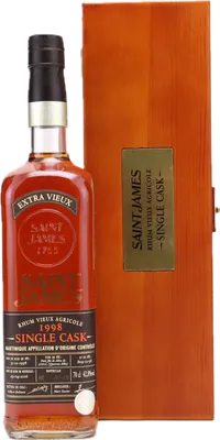 Bouteille de spiritueux : Single Cask de la marque Saint James