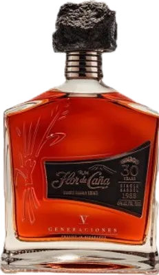 Bouteille de spiritueux : V Generaciones de la marque Flor de Caña