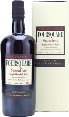 Bouteille de spiritueux : Sassafras de la marque Foursquare