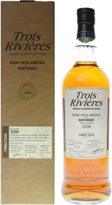 Bouteille de spiritueux : Single Cask de la marque Trois Rivières