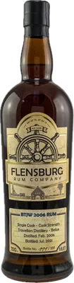 Bouteille de spiritueux : Selected by Jürgen Wiese de la marque Flensburg Rum Company