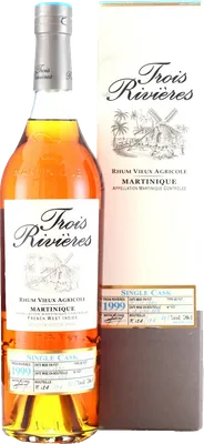 Bouteille de spiritueux : Single Cask de la marque Trois Rivières
