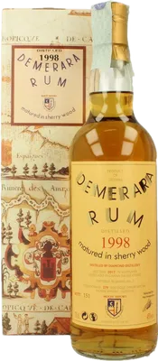 Bouteille de spiritueux : Demerara Rum de la marque Diamond