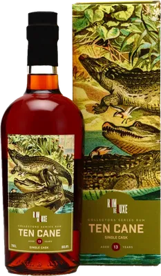 Bouteille de spiritueux : No. 6 de la marque Romdeluxe
