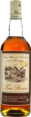 Bouteille de spiritueux : Millésime 1970 de la marque Trois Rivières