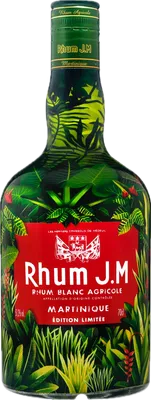 Bouteille de spiritueux : Jungle Macouba de la marque Rhum J.M