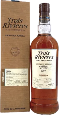 Bouteille de spiritueux : Single Cask de la marque Trois Rivières