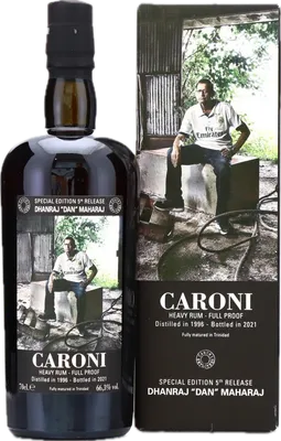 Bouteille de spiritueux : 5th Employees Dhanraj „Dan“ Maharaj de la marque Caroni