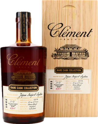 Bouteille de spiritueux : Rare Cask Collection Japan Import System de la marque Clément
