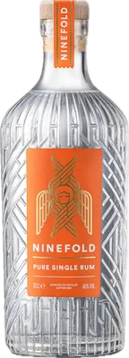 Bouteille de spiritueux : Pure Single Rum de la marque Ninefold Distillery