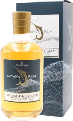 Bouteille de spiritueux : Guyana Rum de la marque Rum Artesanal