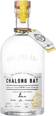 Bouteille de spiritueux : White Rum Infused with Lime de la marque Chalong Bay