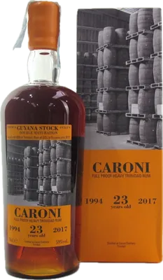 Bouteille de spiritueux : 37th Release Heavy Trinidad Rum Guyana Stock de la marque Caroni