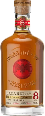 Bouteille de spiritueux : Reserva Ocho Rare Gold Rum de la marque Bacardi
