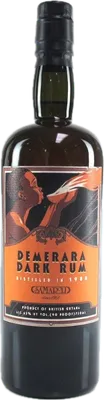 Bouteille de spiritueux : Demerara Dark Rum de la marque Samaroli