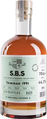 Bouteille de spiritueux : Trinidad de la marque S.B.S