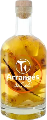 Bouteille de spiritueux : Ti Arrangé Ananas Victoria de la marque Les Rhums de Ced'
