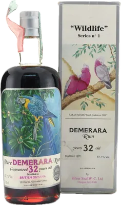 Bouteille de spiritueux : Demerara Rum de la marque Silver Seal