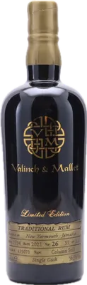 Bouteille de spiritueux : The Spirit Of Art de la marque Valinch & Mallet