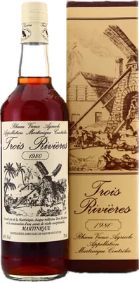 Bouteille de spiritueux : Millésime de la marque Trois Rivières